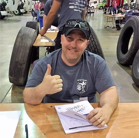 Vector technician with a thumbs up